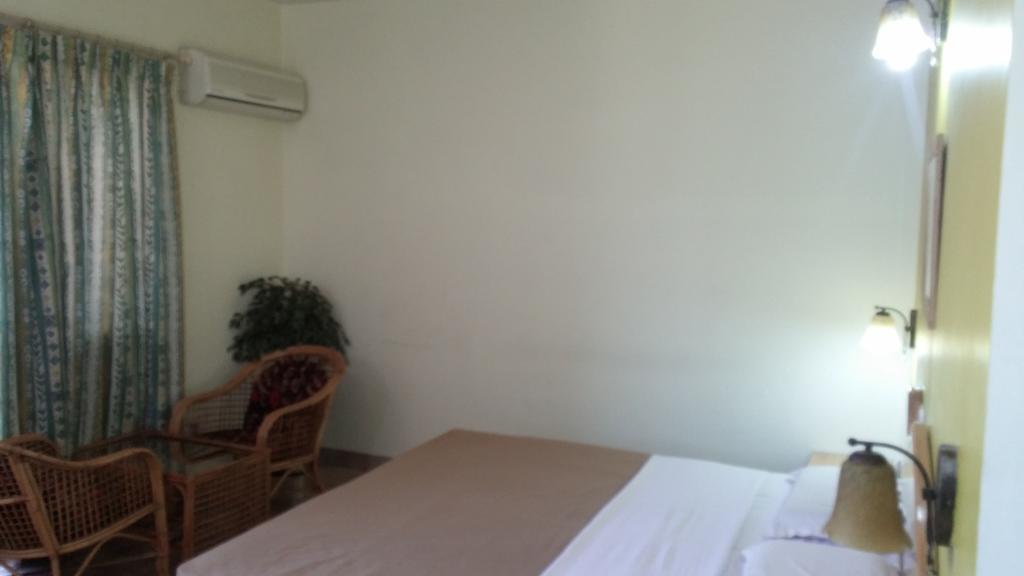 Tom'S Hotel Bangalore Luaran gambar