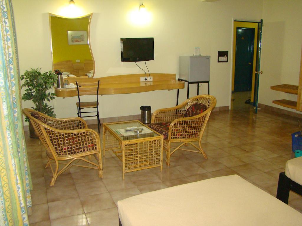 Tom'S Hotel Bangalore Luaran gambar
