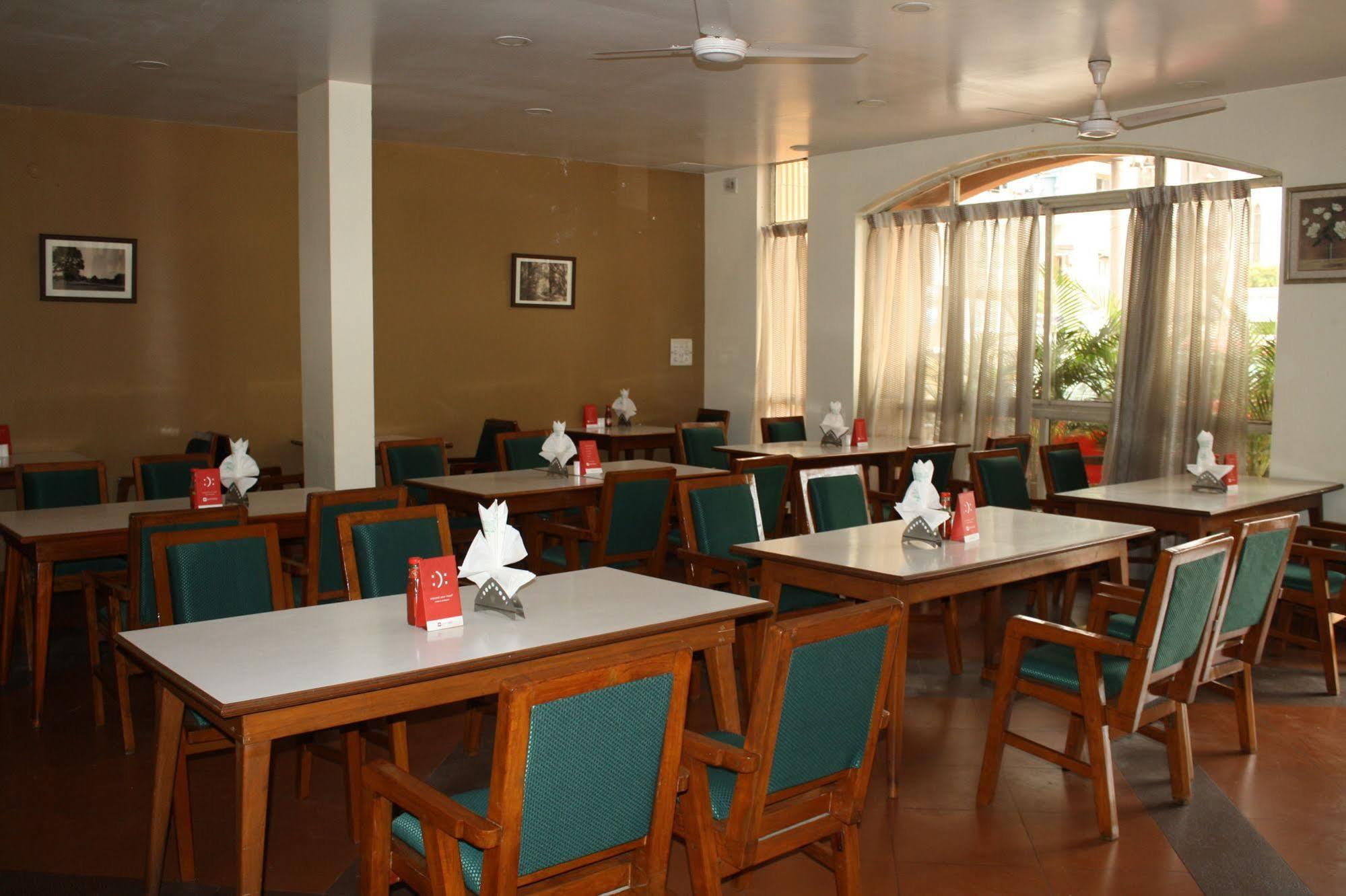 Tom'S Hotel Bangalore Luaran gambar